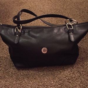 Tommy Hilfiger purse